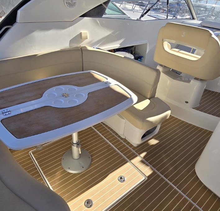 Captura de pantalla_14-3-2025_101328_www.theyachtmarket.com