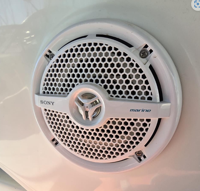 Captura de pantalla_14-3-2025_101358_www.theyachtmarket.com