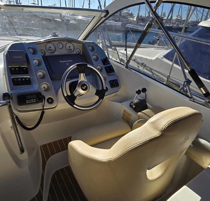 Captura de pantalla_14-3-2025_101452_www.theyachtmarket.com