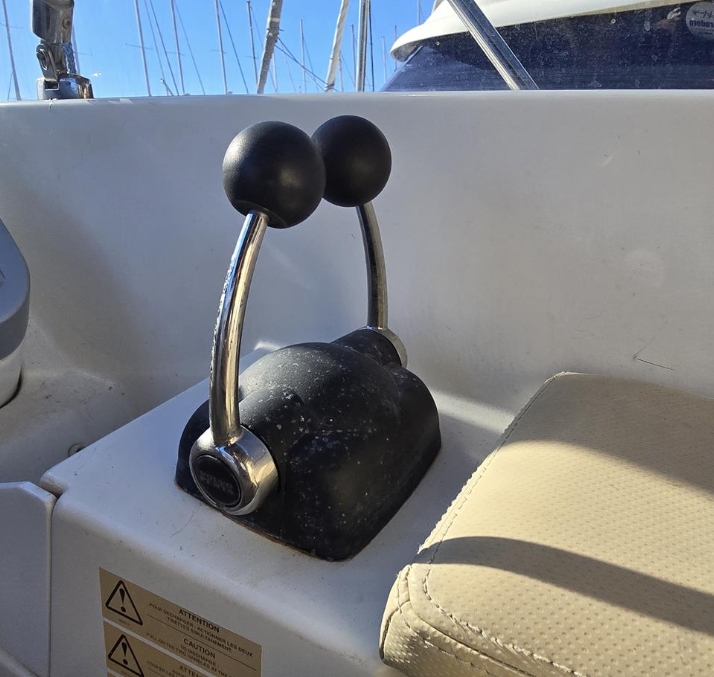 Captura de pantalla_14-3-2025_101544_www.theyachtmarket.com