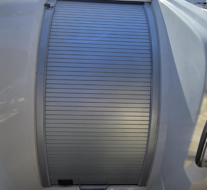 Captura de pantalla_14-3-2025_101626_www.theyachtmarket.com