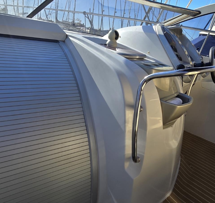 Captura de pantalla_14-3-2025_101637_www.theyachtmarket.com