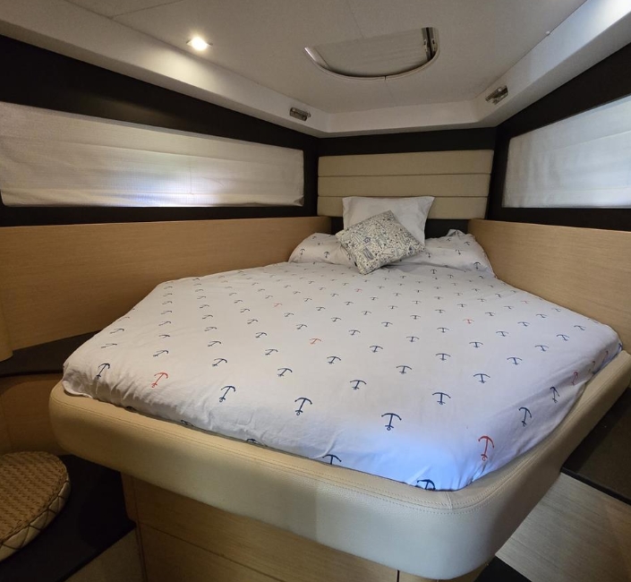 Captura de pantalla_14-3-2025_10207_www.theyachtmarket.com