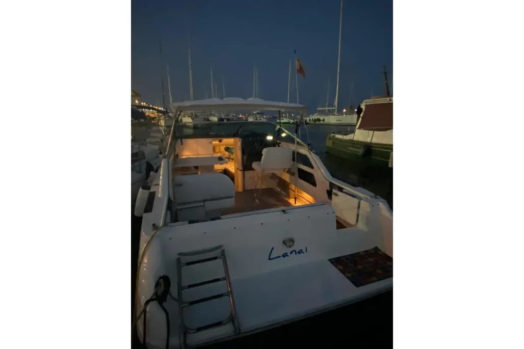 e4b93fb6-25ff-4ae0-99e9-bfe350322b85