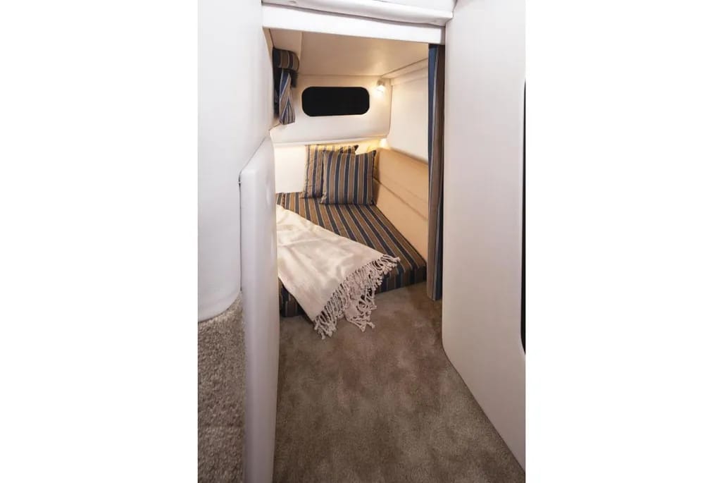 e5eabcc2-da3a-4dd4-91e3-1a9f658b7371